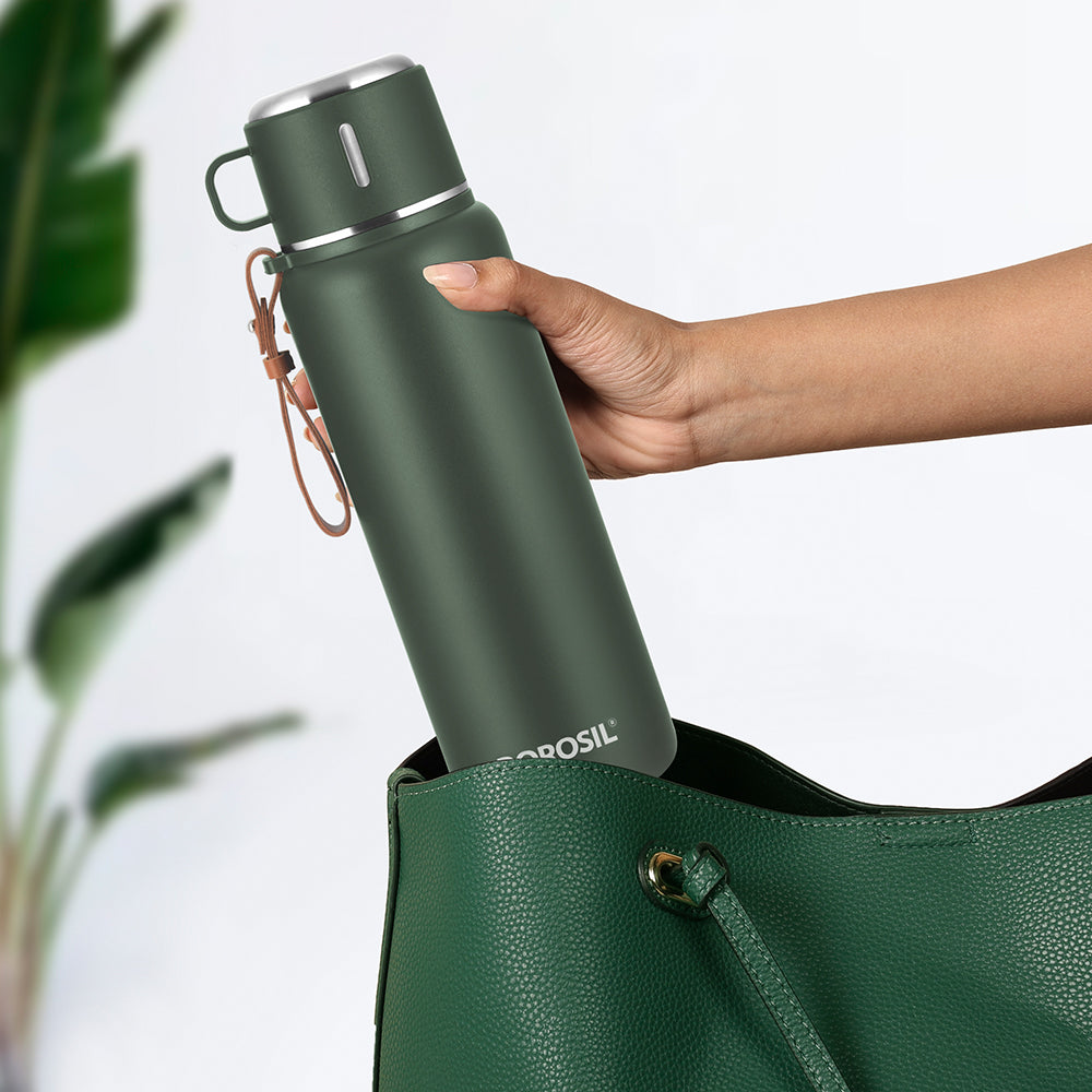 Pre-Printed Cruise Insulated Bottle Personalise, Green, 900ml